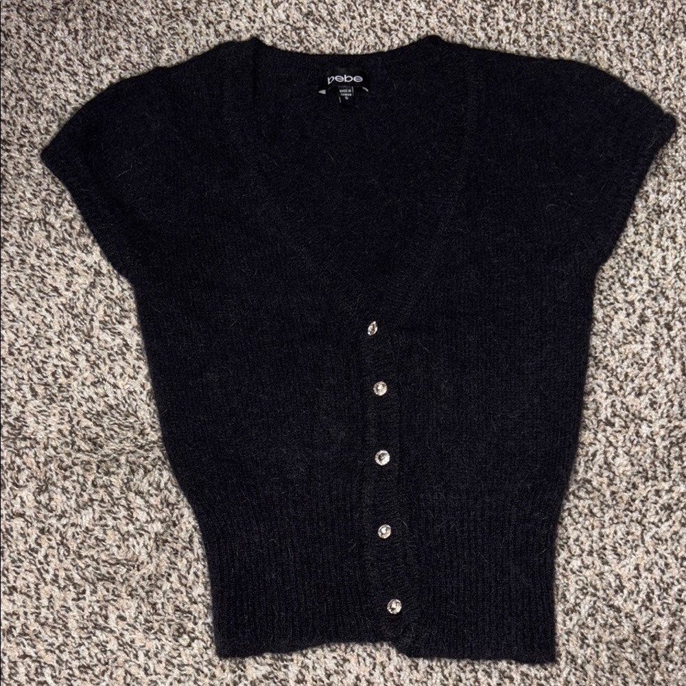 Bebe Black V-Neck Cropped Sweater